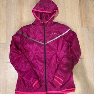 Nike Women's Pink and Burgundy Jacket